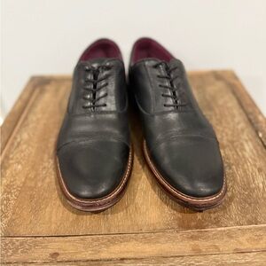 Black and Brown Oxford Dress Shoes with Cap Toe